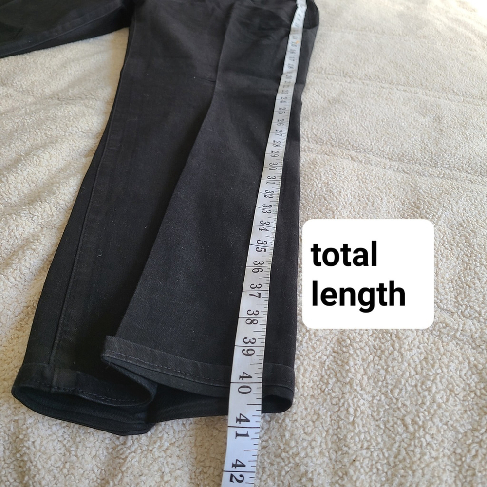 Levis Jeans Womens 24W Plus Black Denim 414 Classic Straight High Rise Stretch - Picture 13 of 15